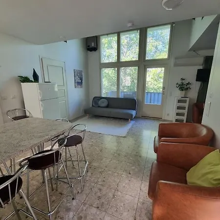 Apartment Saunalla Ja Paljulla Korpilammen Rannalla Espoo