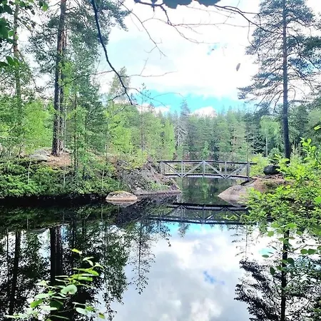 Saunalla Ja Paljulla Korpilammen Rannalla Apartamento *